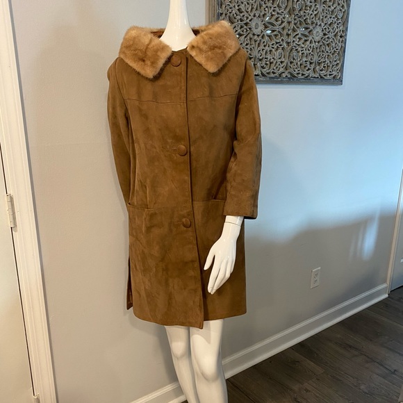 Vintage Jackets & Blazers - 💙 Vintage 1960s Brown Suede Leather & Fur Coat